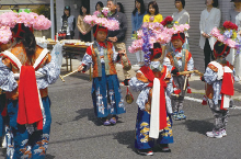 草津のサンヤレ踊り