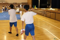 運ぶ