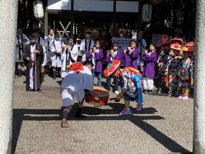 サンヤレ踊り（2）