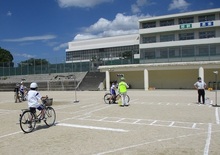 生徒の自転車走行の様子1