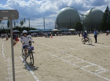 生徒の自転車走行の様子2