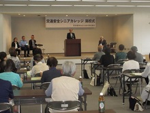 橋川校長の挨拶の様子