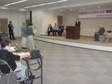 受講生代表による「誓いのことば」の様子