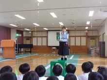信号の見方を学習している様子