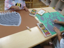 だんごむしの絵を描いている写真