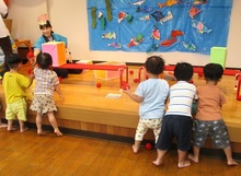 箱倒しゲームの様子