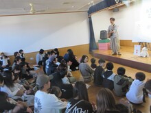 コンサートを楽しむこどもたち