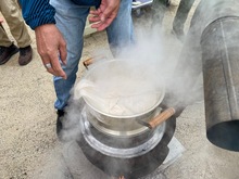 もち米が蒸し上がった写真