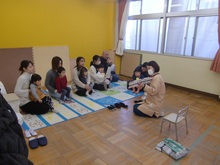 おはなし会の様子１