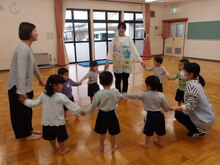 3歳児つながり遊び
