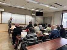 俳句入門講座の第1回講座の様子