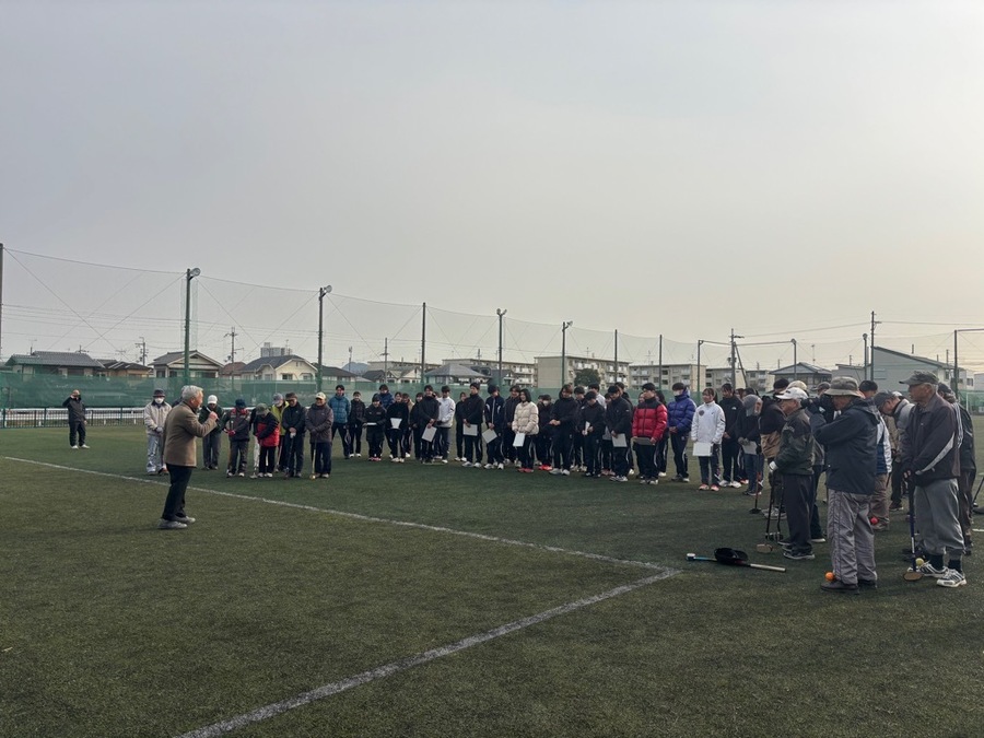 グラウンドにて、参加者が集合したようす