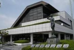 図書館の外観写真