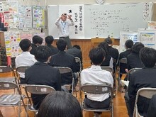 地域の観光産業を学習する様子2