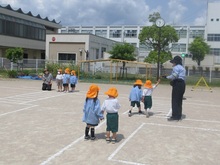 4歳児の歩行練習の様子