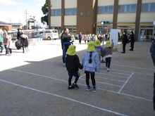 歩行練習をしている様子