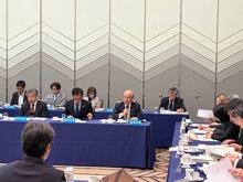 県市行政会議の写真