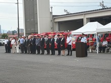 草津市消防団消防操法訓練披露会・市長査閲の写真