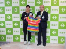 Ｔリーグ日本ペイントマレッツ表敬訪問の写真