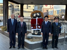 甲賀市信楽焼八相縁起たぬきの置物お披露目 会の写真