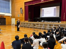 南笠東小学校5年生による観光提案発表会の写真