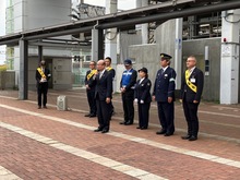 春の全国交通安全運動街頭啓発の写真