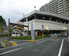 南草津駅自転車自動車駐車場画像