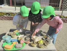 ままごと遊びの様子