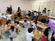 アイス屋さんです。