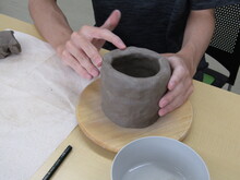 作品を作っている様子2
