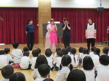 織姫を見る子どもたち2