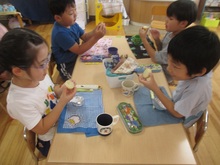 つき組の会食のようす