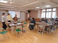 午後から、研究協議をしています。